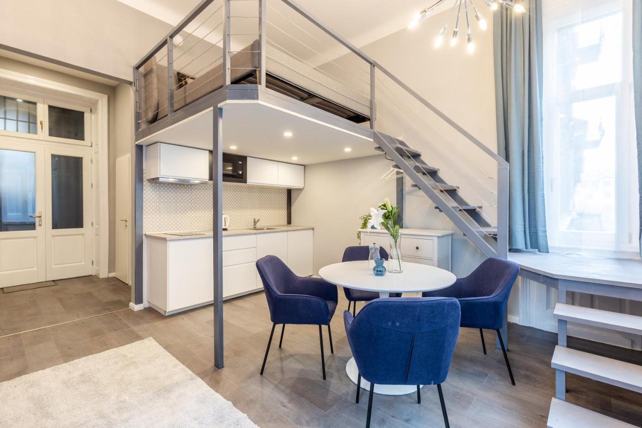 W33 - Prime Location - Comfortable Quality Apartments By Bqa Budapeste Exterior foto